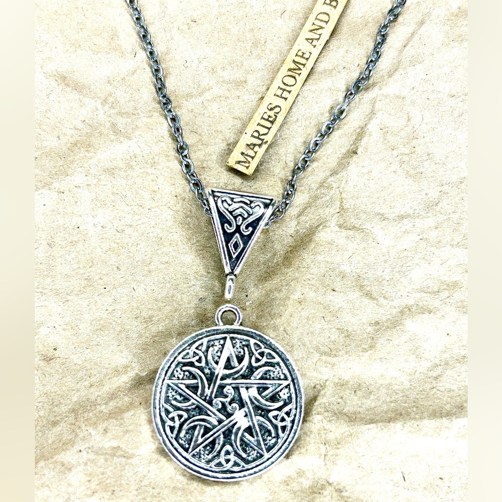 Necklace Pentagram Crescent Moon Triple Wave Celtic Knot Sigil Powerful Protect